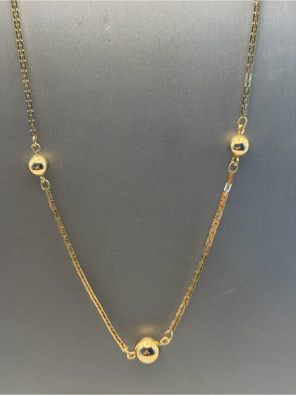 Elegant Avon Gold Tone Bead Station Necklace 25”